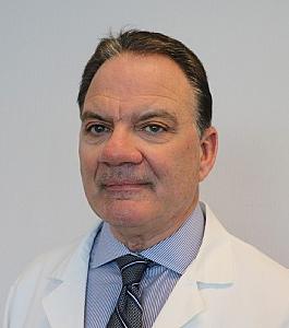 Craig Viti，医学博士